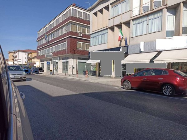 negozio in affitto a Sora