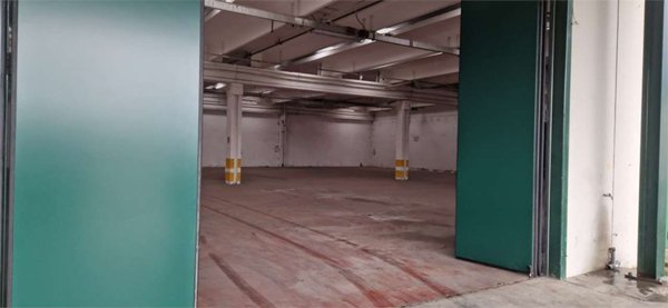 capannone in affitto a Supino