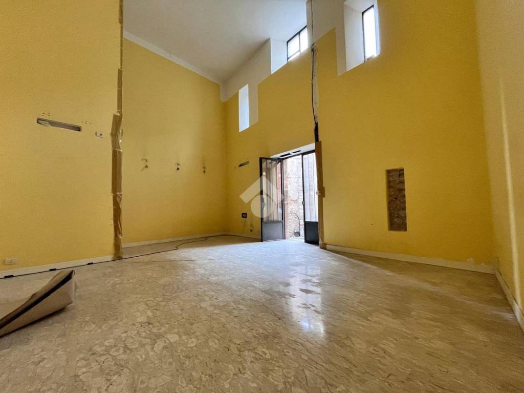 negozio in affitto a Veroli