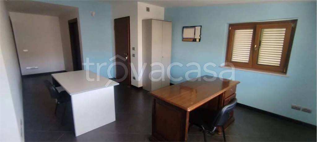 ufficio in affitto a Veroli in zona Casamari