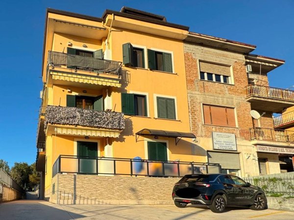 appartamento in affitto a Veroli in zona Castelmassimo