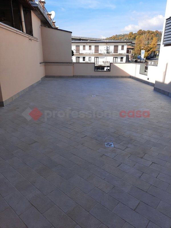 ufficio in affitto a Veroli in zona Giglio