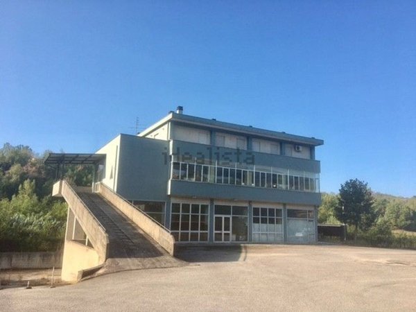 locale commerciale in affitto a Veroli