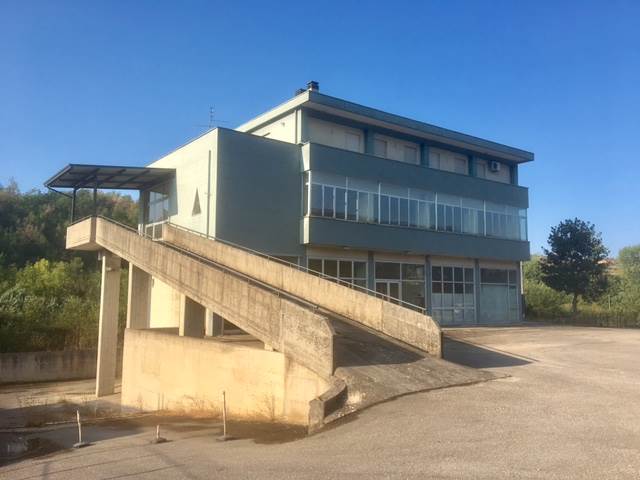 locale commerciale in affitto a Veroli in zona San Vito