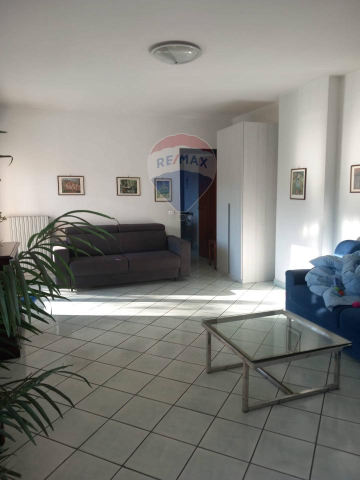 appartamento in affitto ad Aversa