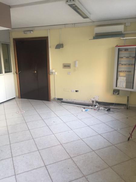 ufficio in affitto ad Aversa