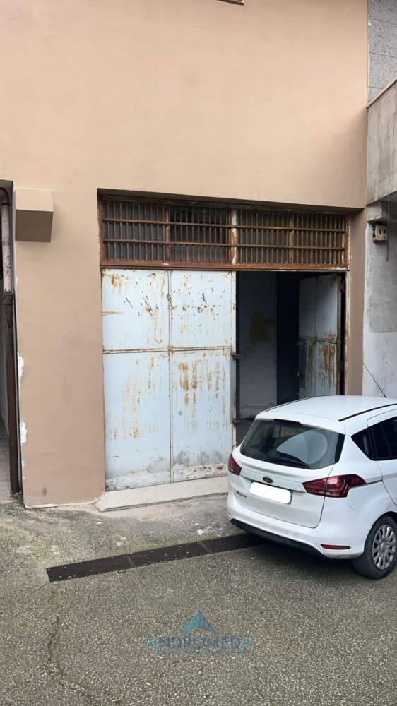 ufficio in affitto ad Aversa