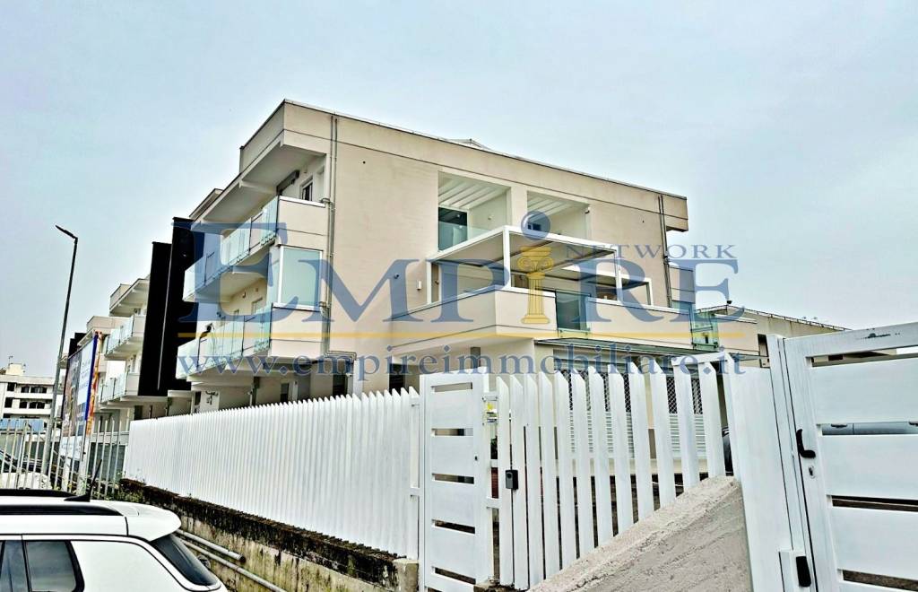 ufficio in affitto ad Aversa