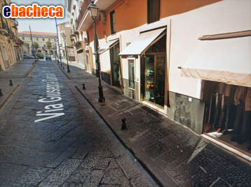 locale commerciale in affitto ad Aversa in zona Centro Città