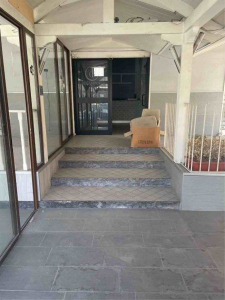 locale commerciale in affitto ad Aversa