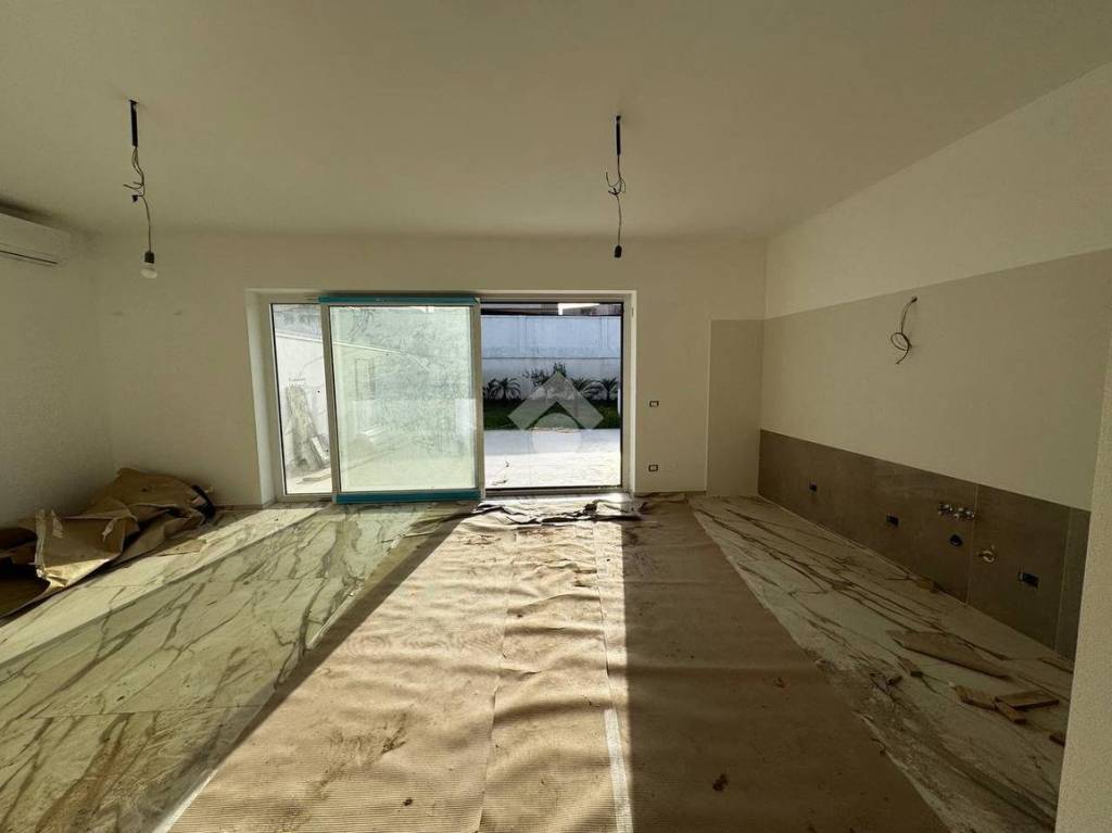 casa indipendente in affitto ad Aversa
