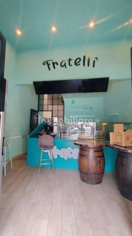 locale commerciale in affitto ad Aversa in zona Centro Città