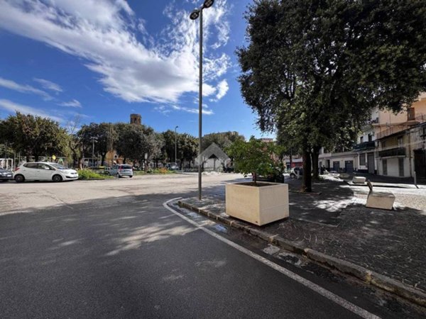 ufficio in affitto ad Aversa in zona San Paolo