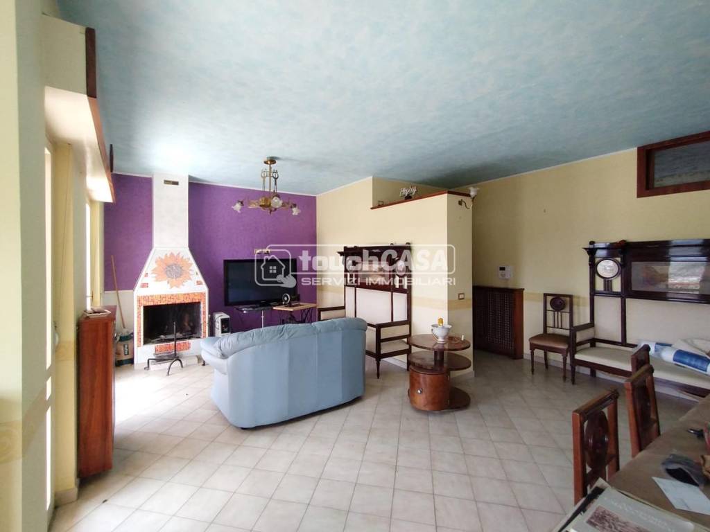 appartamento in affitto ad Aversa