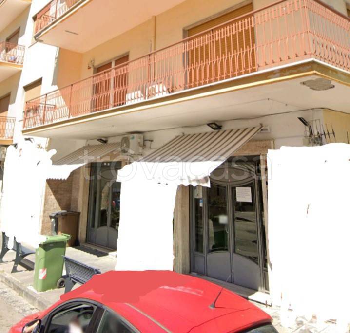 locale commerciale in affitto ad Aversa in zona Centro Città
