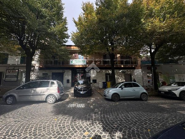 ufficio in affitto ad Aversa