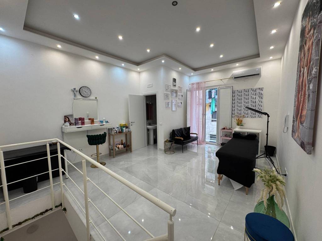 ufficio in affitto ad Aversa