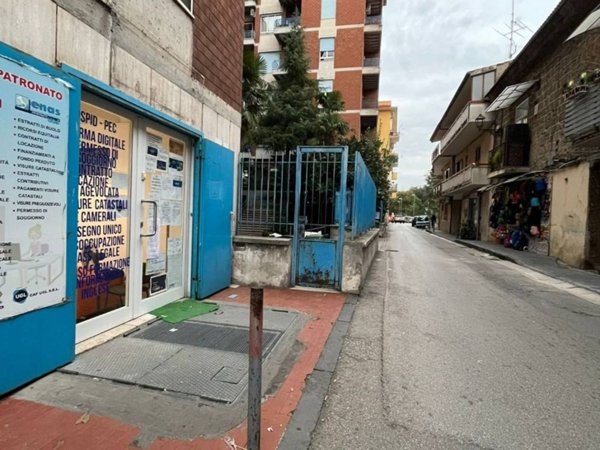ufficio in affitto ad Aversa