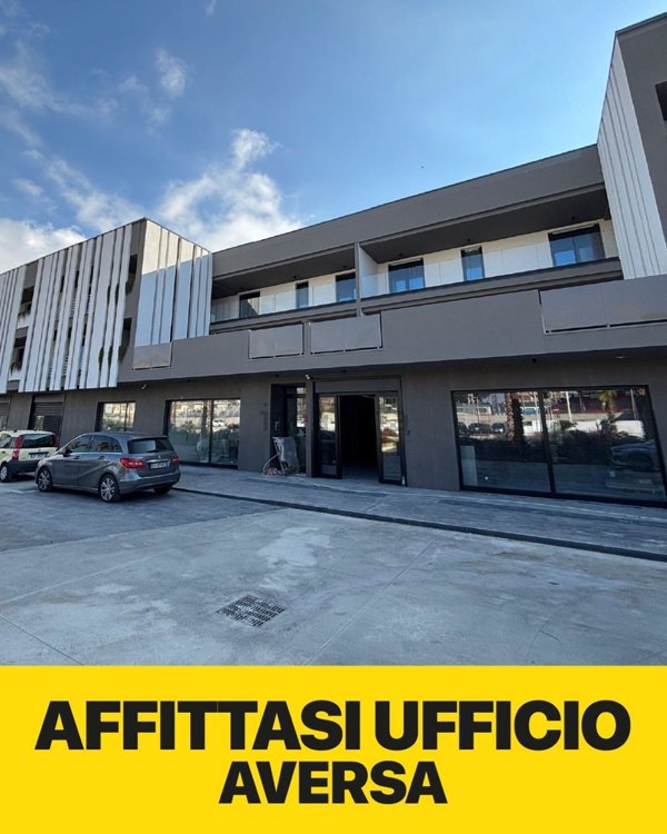 ufficio in affitto ad Aversa