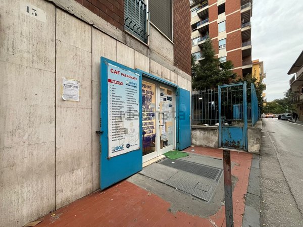 ufficio in affitto ad Aversa