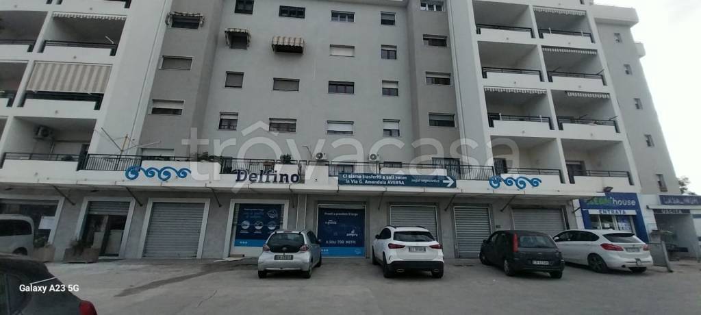 negozio in affitto ad Aversa in zona Centro Città