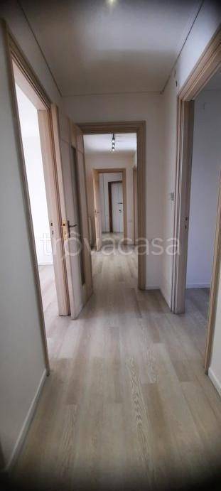 ufficio in affitto ad Aversa