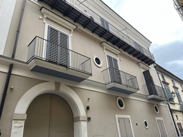 appartamento in affitto ad Aversa in zona Centro Città