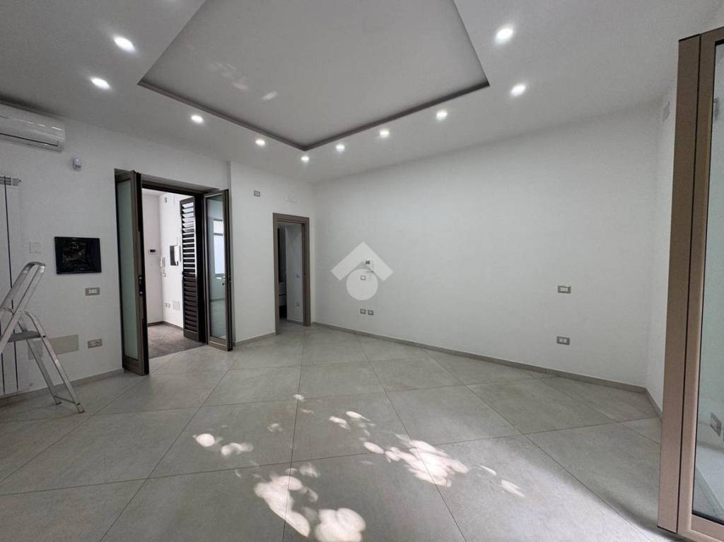 ufficio in affitto ad Aversa