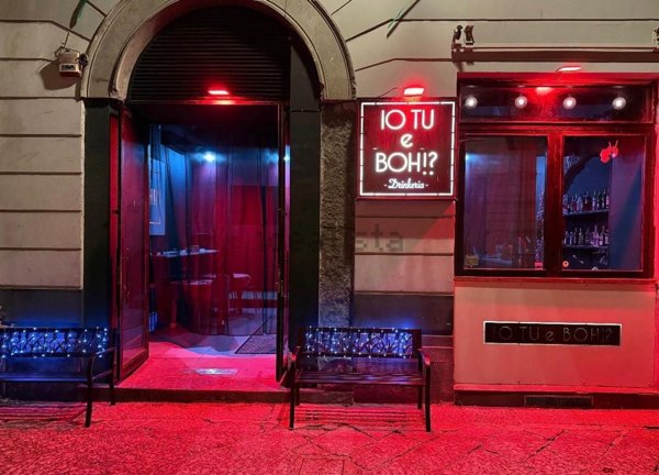 negozio in affitto ad Aversa