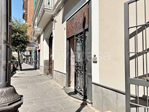 negozio in affitto ad Aversa
