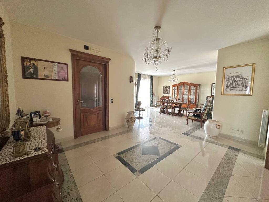 appartamento in affitto ad Aversa