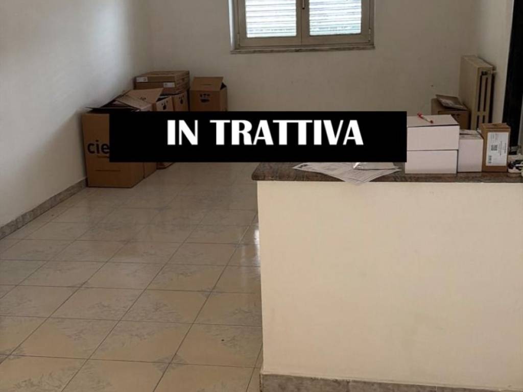 ufficio in affitto ad Aversa