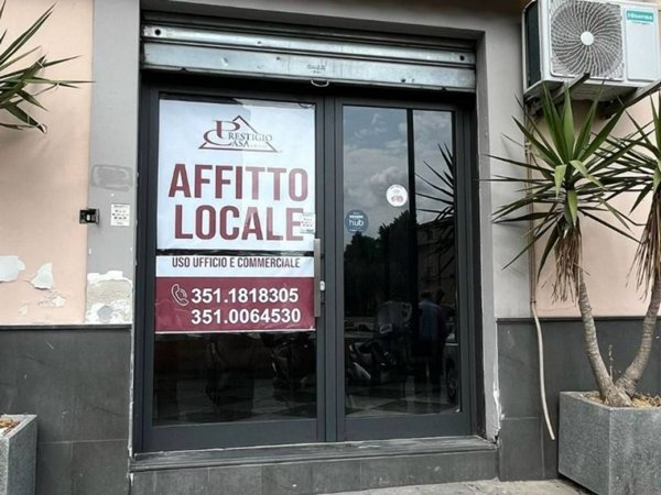 negozio in affitto ad Aversa