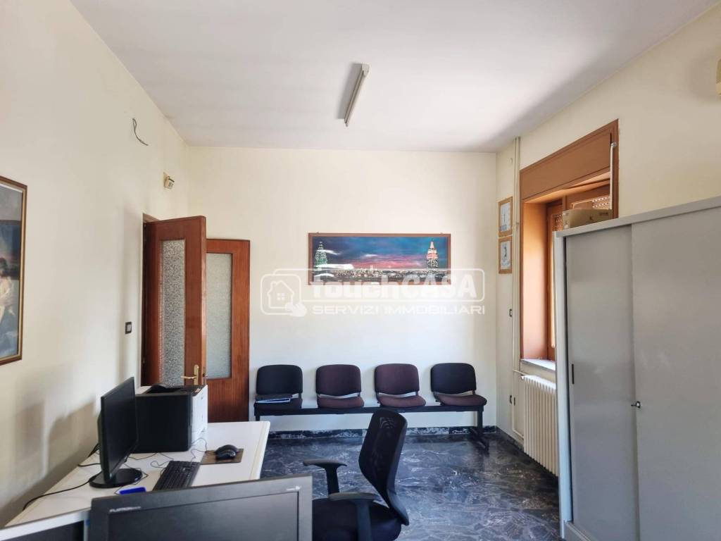 ufficio in affitto ad Aversa in zona Centro Città