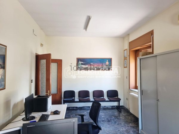 ufficio in affitto ad Aversa in zona Centro Città