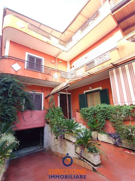 appartamento in affitto ad Aversa