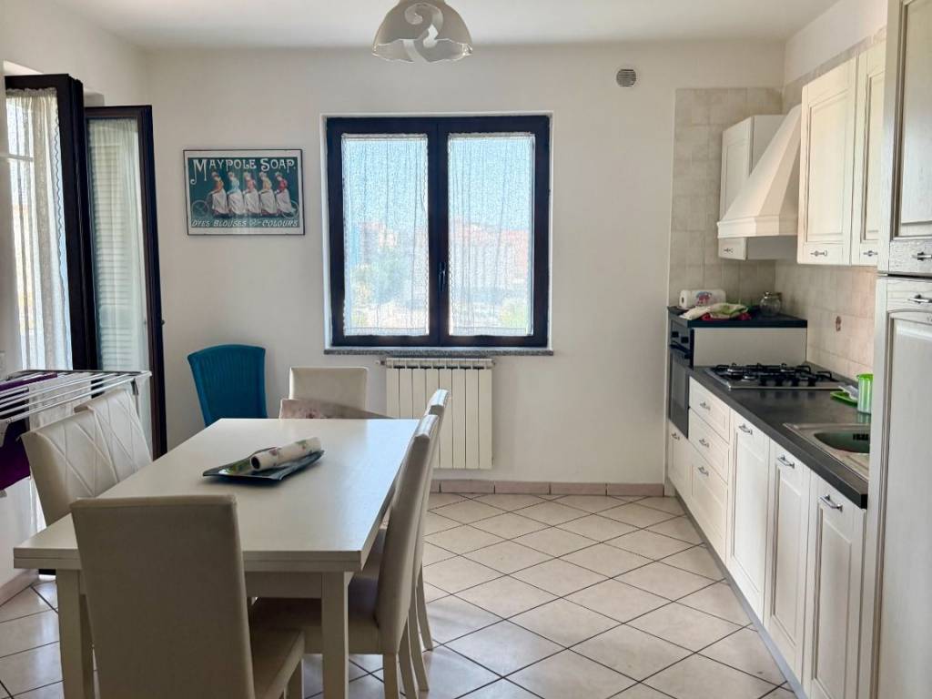 appartamento in affitto ad Aversa