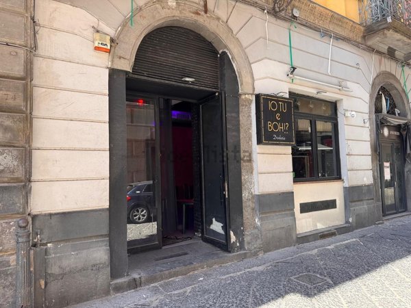 negozio in affitto ad Aversa in zona Centro Città