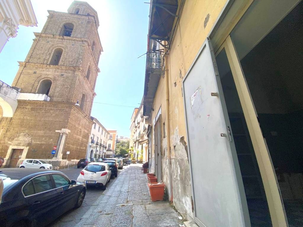 negozio in affitto ad Aversa in zona San Paolo