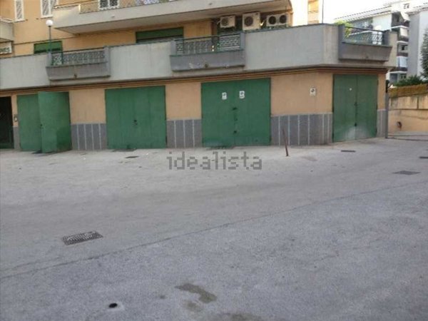 box auto in affitto ad Aversa