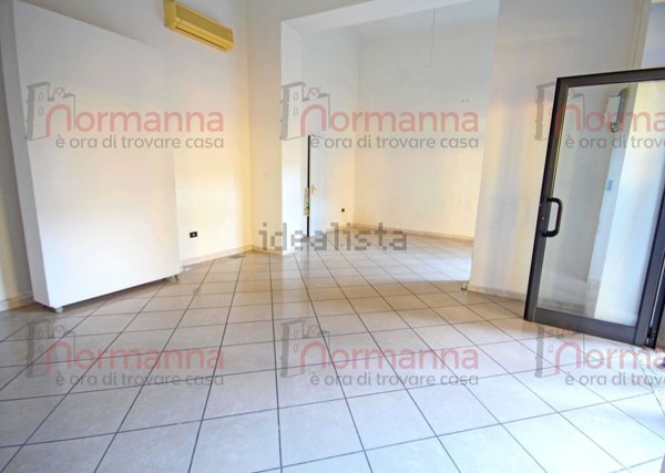 ufficio in affitto ad Aversa in zona Centro Città