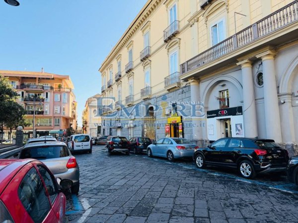 locale commerciale in affitto ad Aversa in zona Centro Città