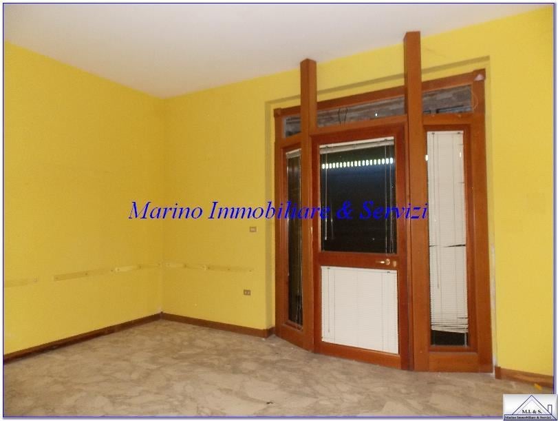 ufficio in affitto a Calvi Risorta