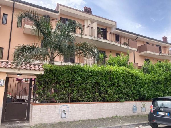 casa indipendente in affitto a Capodrise