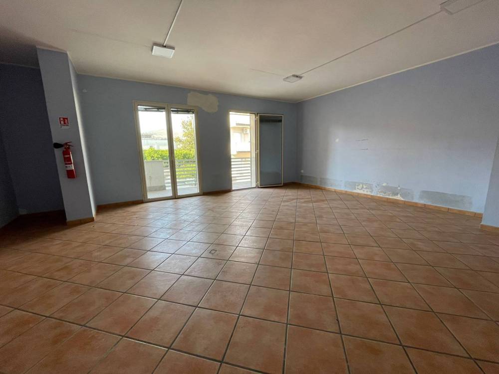 ufficio in affitto a Capodrise