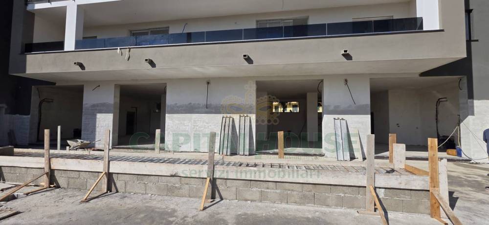 locale commerciale in affitto a Capodrise