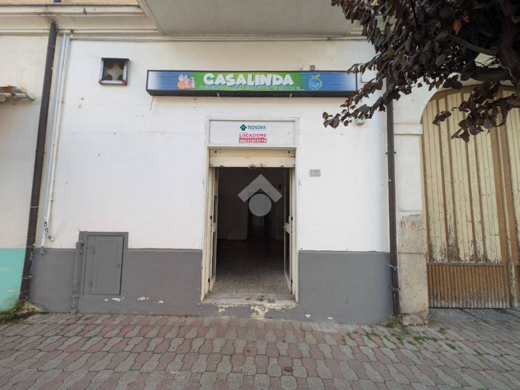 negozio in affitto a Capodrise