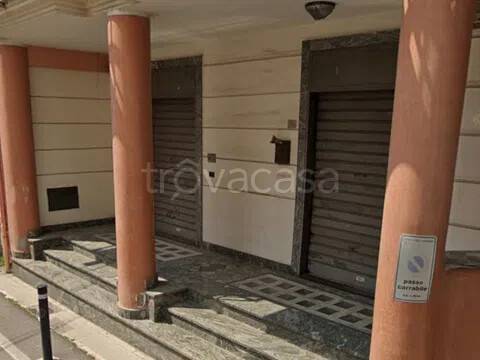 negozio in affitto a Capodrise