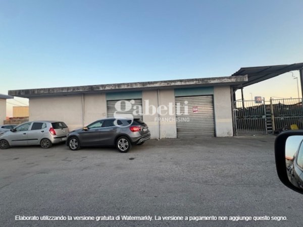 capannone in affitto a Capua