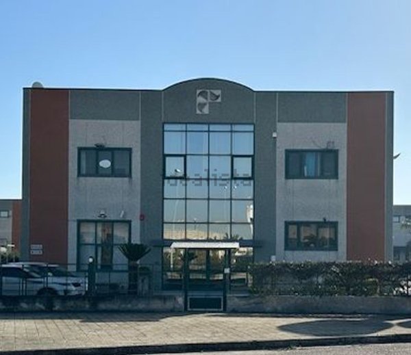 ufficio in affitto a Carinaro